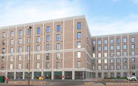 Bright&Modern En suites with Shared Kitchen&Studios in Edinburgh